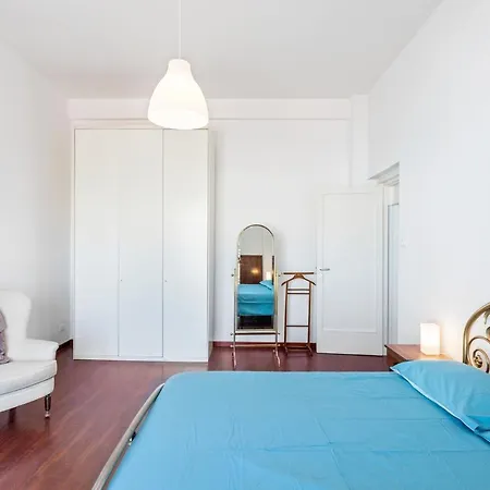 Liberta Frame With Terrace And Etna View Apartment Catania